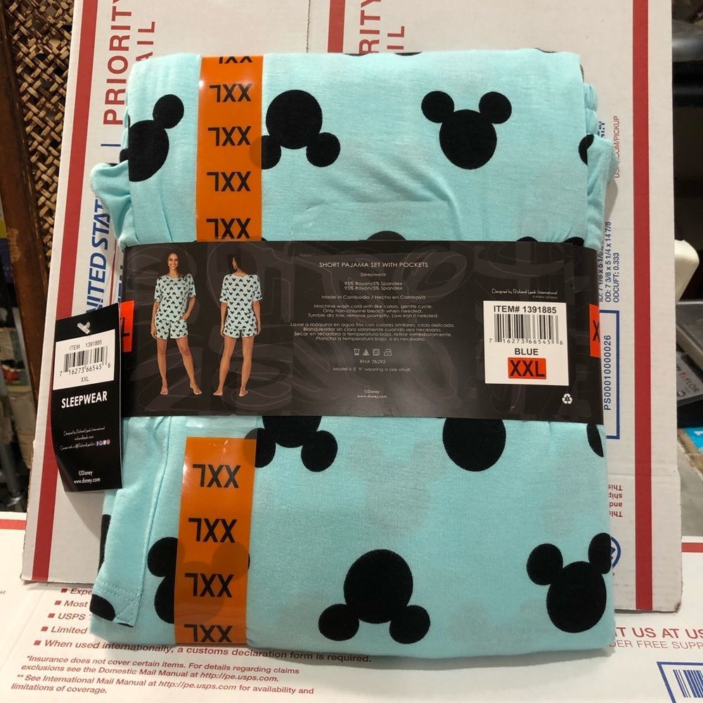 Blue ‎ Disney short pajama set with pockets - Picture 2 of 4